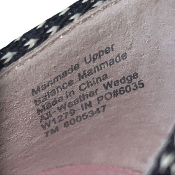 Betabrand Blue All Weather Almond Closed Toe Wedges Slip On Shoe Size 7 - Picture 9 of 10